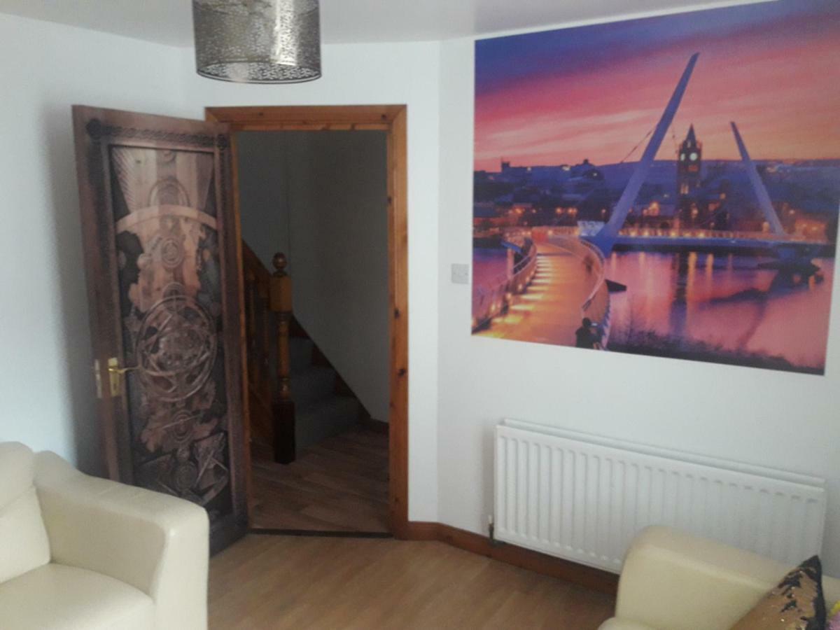 Bridge House Derry City Townhouse Central Free Parking Villa Exterior foto